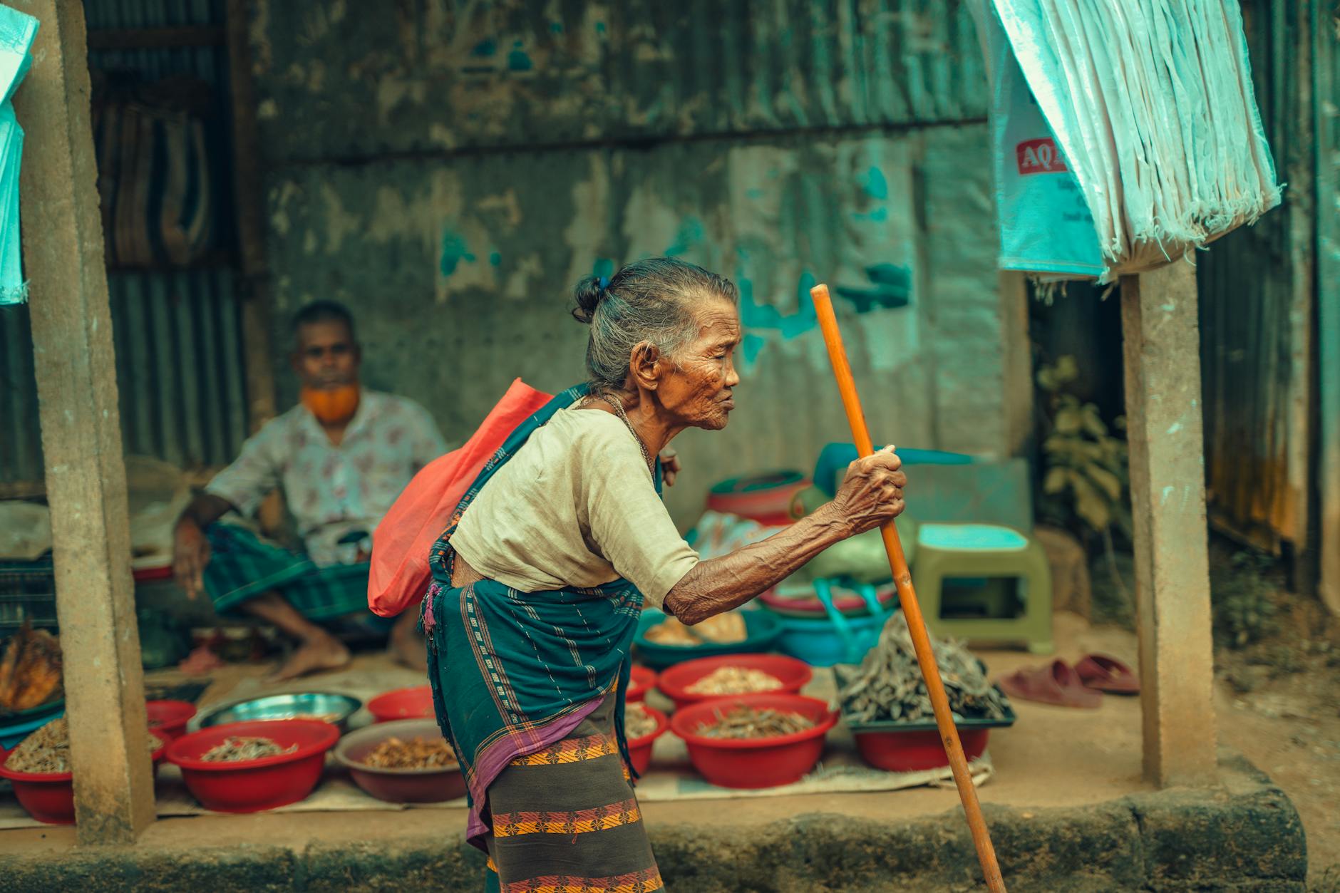 Vì Sao Nên Ứng Dụng Phật Pháp vào Đời Sống?