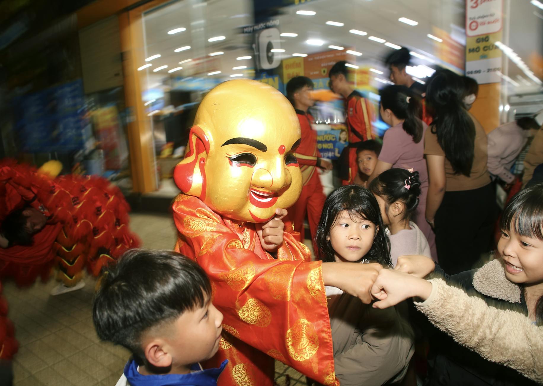 Phật Giáo và Đời Sống: Từ Giáo Dục đến Kinh Doanh, Ứng Dụng Phật Pháp Trong Mọi Lĩnh Vực 10 1. Phật Giáo là Gì? Tổng Quan Về Giáo Lý Cốt Lõi