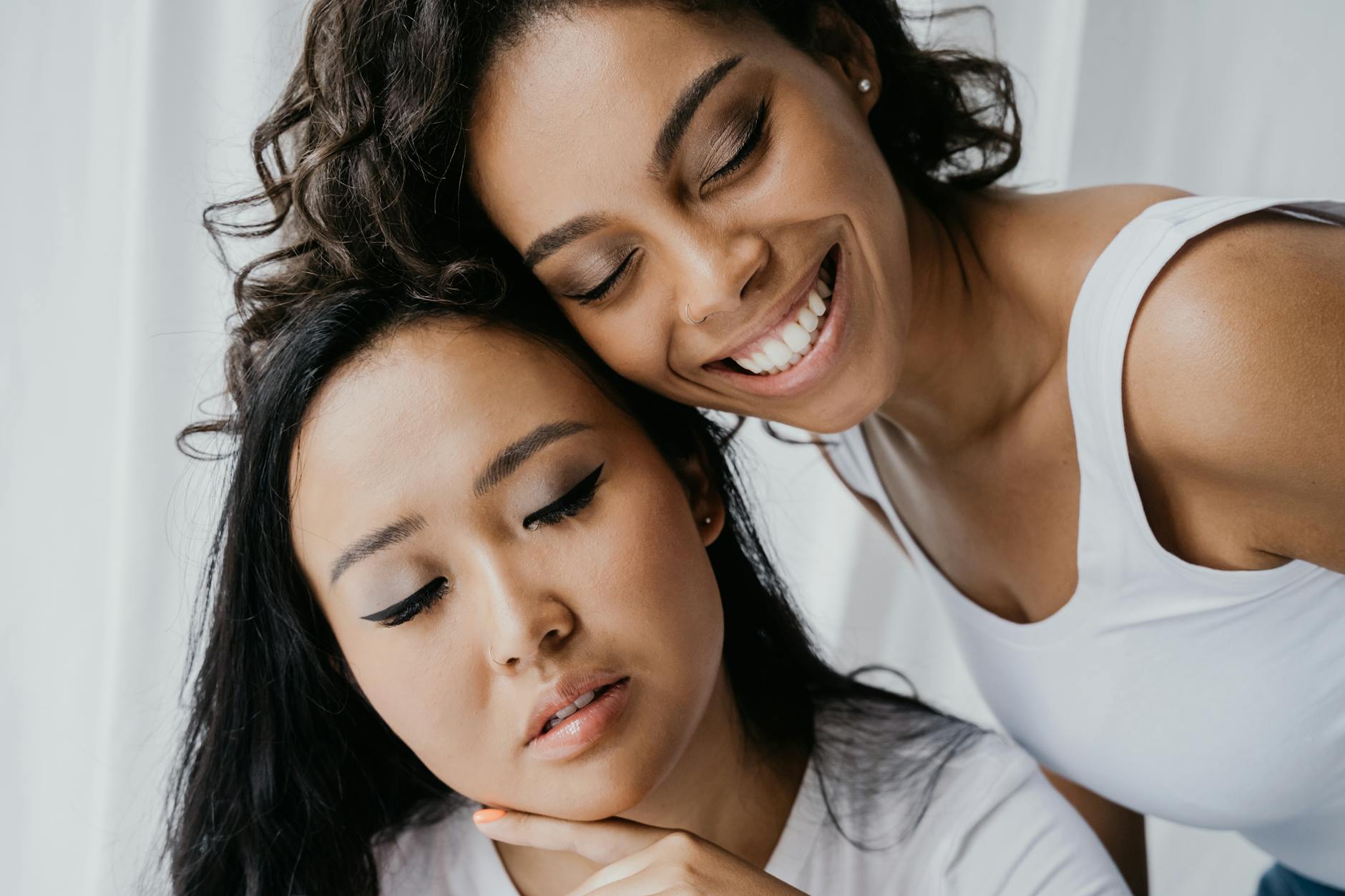 Gieo Yêu Thương Gặt Hạnh Phúc: Những Câu Chuyện Về Lòng Tốt Thay Đổi Thế Giới 10 Những câu chuyện cảm động về lòng tốt