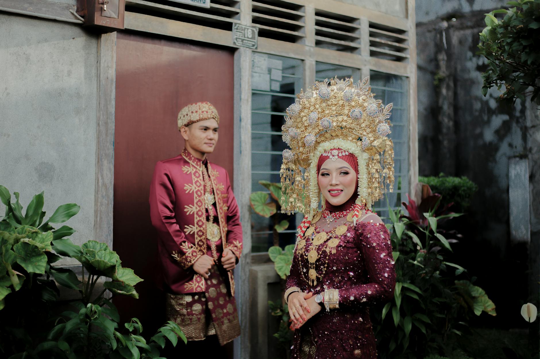 Sự khác biệt giữa xem ngày cưới hỏi miền Bắc, miền Trung và miền Nam 11 Giới thiệu về sự khác biệt trong xem ngày cưới hỏi giữa các vùng miền