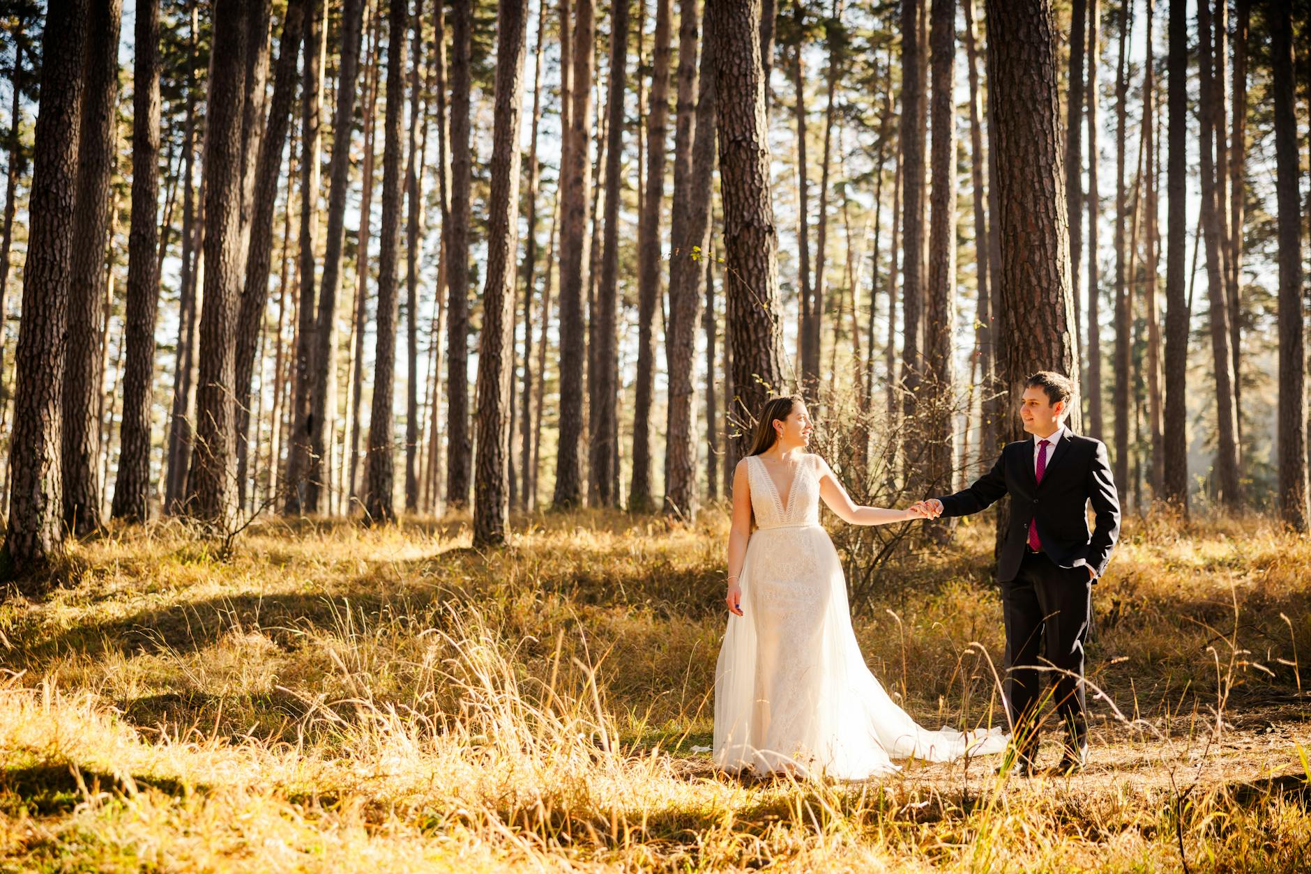 Vai trò của giờ đẹp trong ngày cưới – Không chỉ chọn ngày, còn phải chọn giờ 12 Tầm quan trọng của giờ đẹp trong ngày cưới