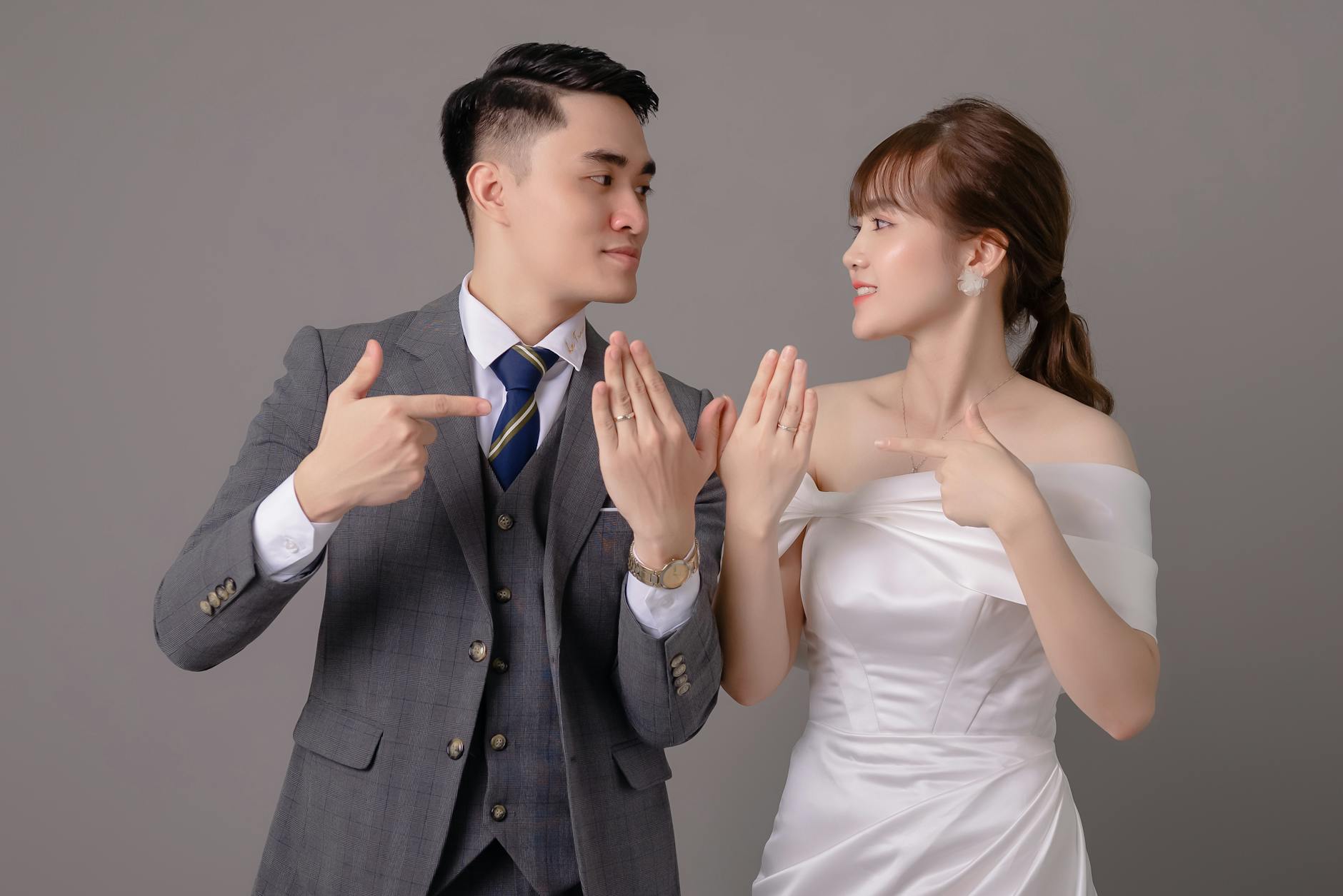 Ý nghĩa sâu xa của việc “đi hỏi” và chọn ngày “ăn hỏi” theo phong tục cổ truyền